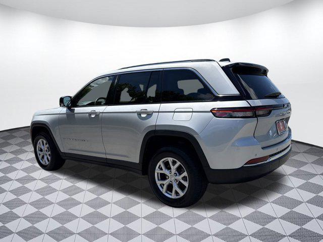 used 2022 Jeep Grand Cherokee car, priced at $30,999