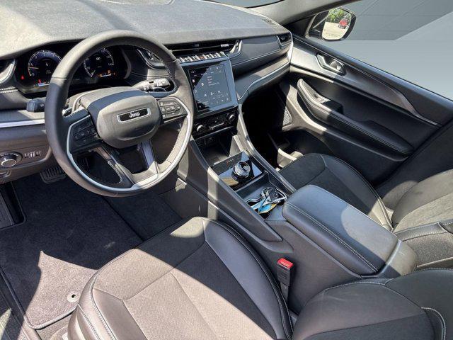 new 2025 Jeep Grand Cherokee car, priced at $38,942