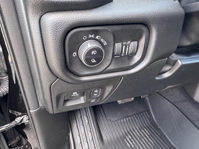 new 2025 Ram 1500 car, priced at $61,531