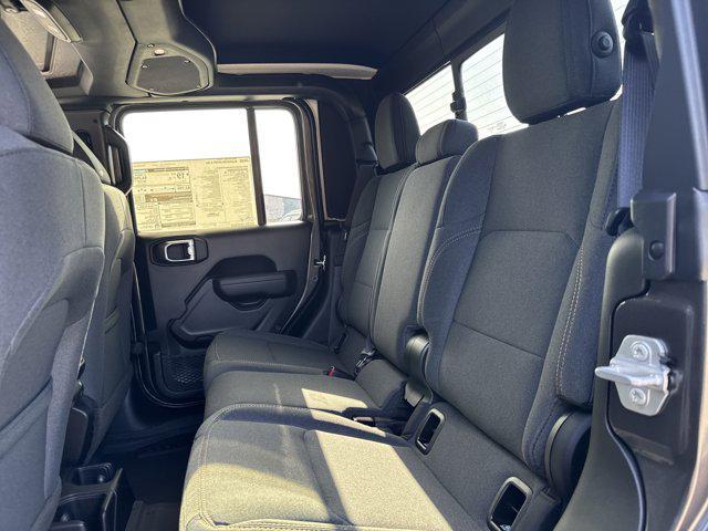 new 2025 Jeep Gladiator car, priced at $44,911