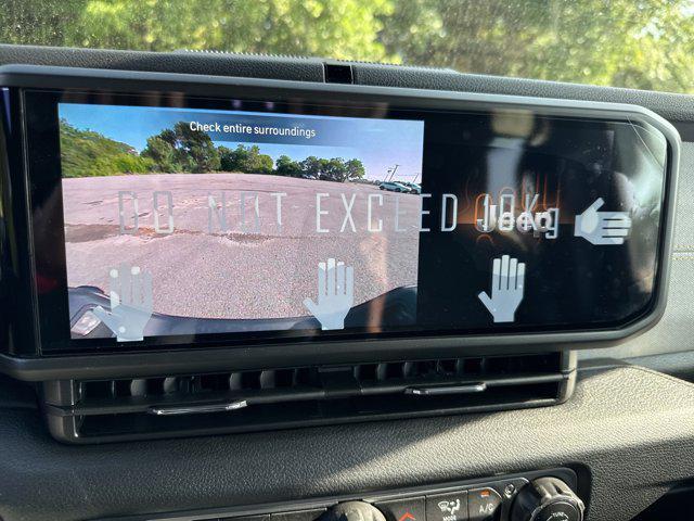 new 2025 Jeep Gladiator car, priced at $44,911