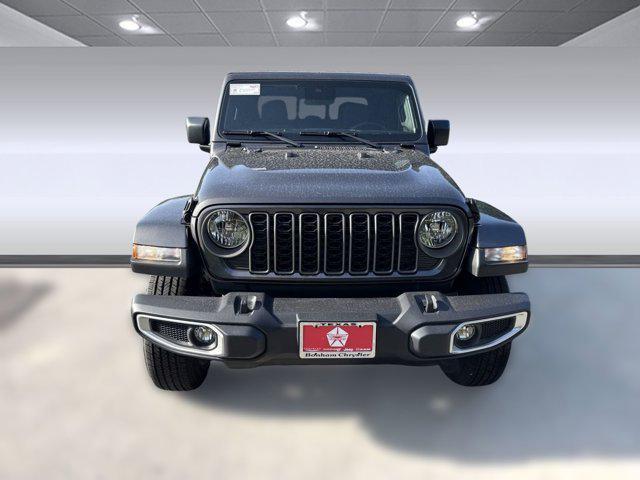 new 2025 Jeep Gladiator car, priced at $44,942
