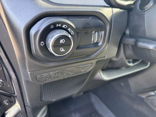 new 2025 Jeep Gladiator car, priced at $44,942