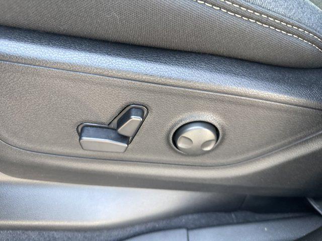 new 2025 Ram 1500 car, priced at $50,272