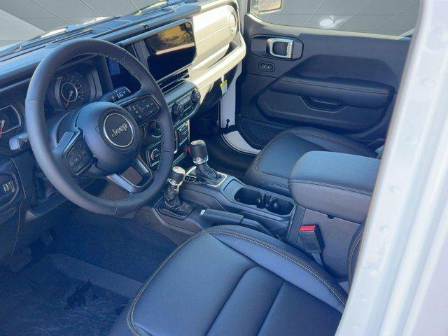 new 2025 Jeep Gladiator car, priced at $43,741