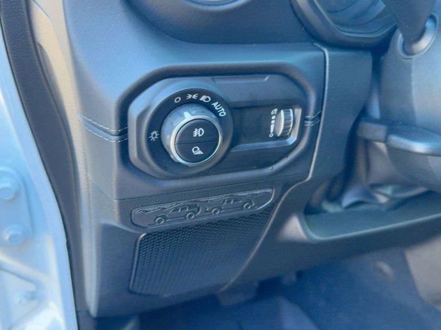 new 2025 Jeep Gladiator car, priced at $43,741