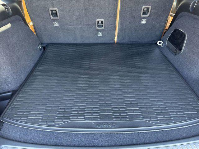 new 2025 Jeep Grand Cherokee car, priced at $58,863