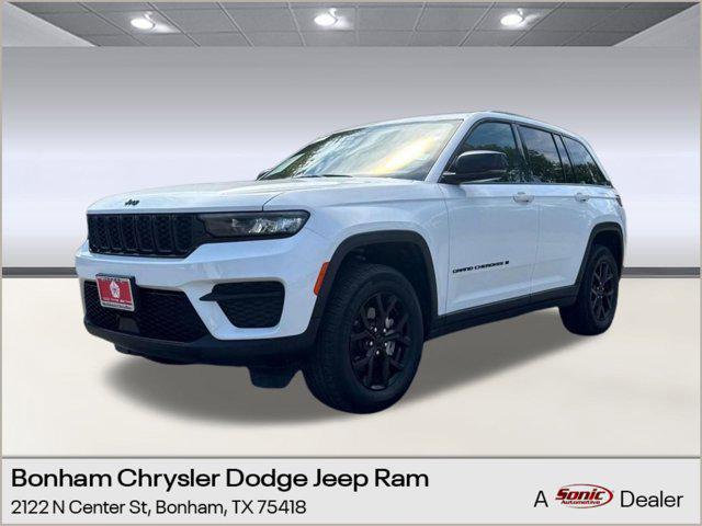 used 2024 Jeep Grand Cherokee car, priced at $29,696