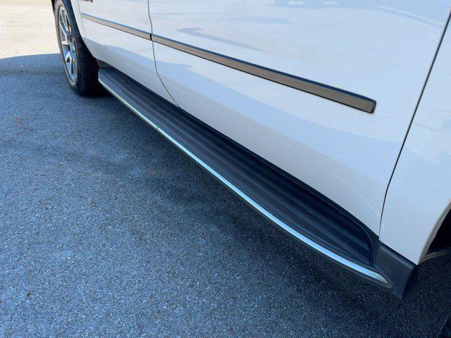 used 2020 GMC Yukon XL car, priced at $30,988