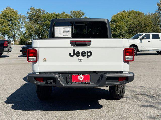 new 2025 Jeep Gladiator car, priced at $42,941