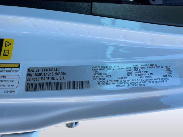 new 2025 Jeep Gladiator car, priced at $40,241