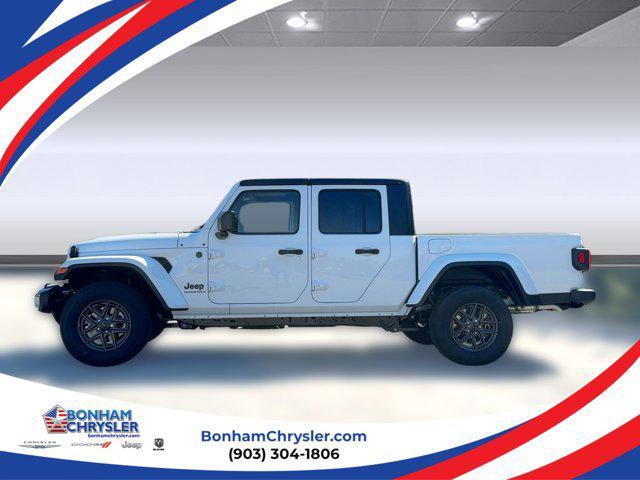 new 2025 Jeep Gladiator car, priced at $42,941