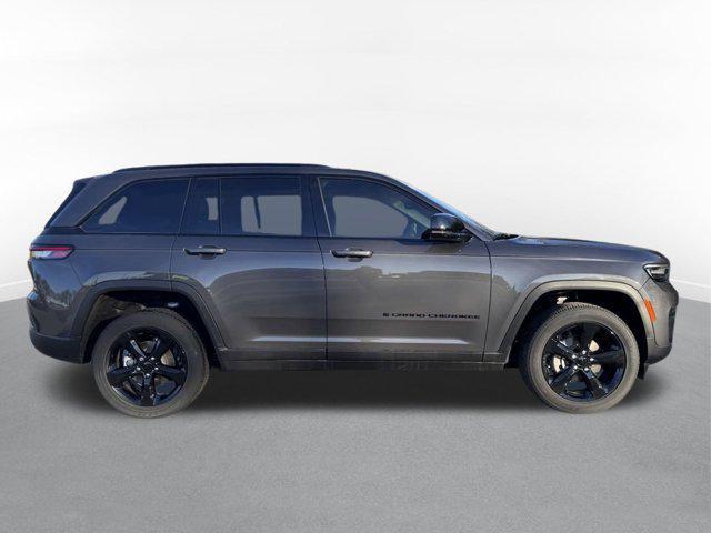 new 2024 Jeep Grand Cherokee car, priced at $40,491