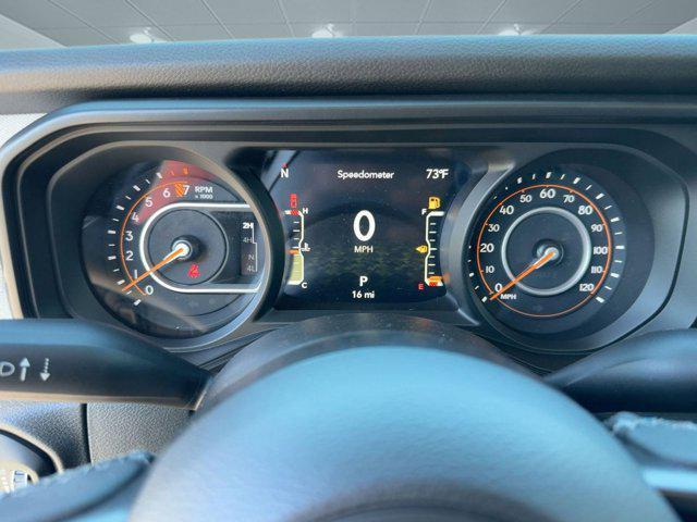 new 2025 Jeep Gladiator car, priced at $42,941