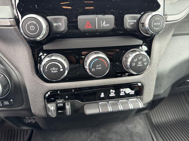 new 2025 Ram 1500 car, priced at $48,561