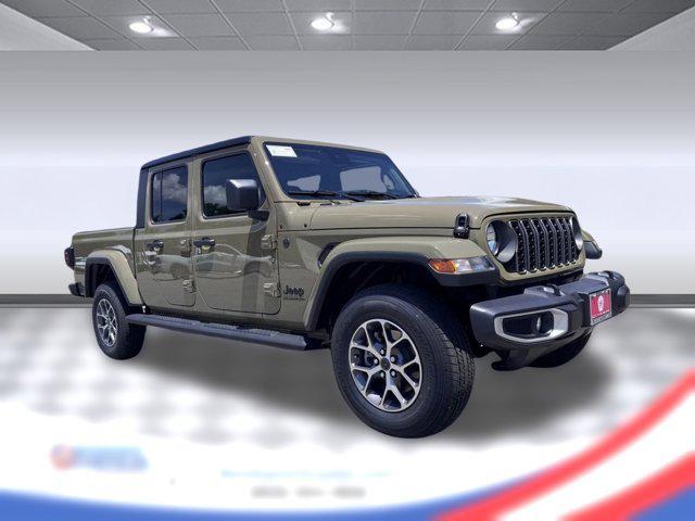 new 2025 Jeep Gladiator car, priced at $40,992