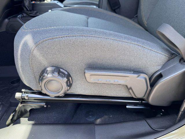 new 2025 Jeep Gladiator car, priced at $40,992