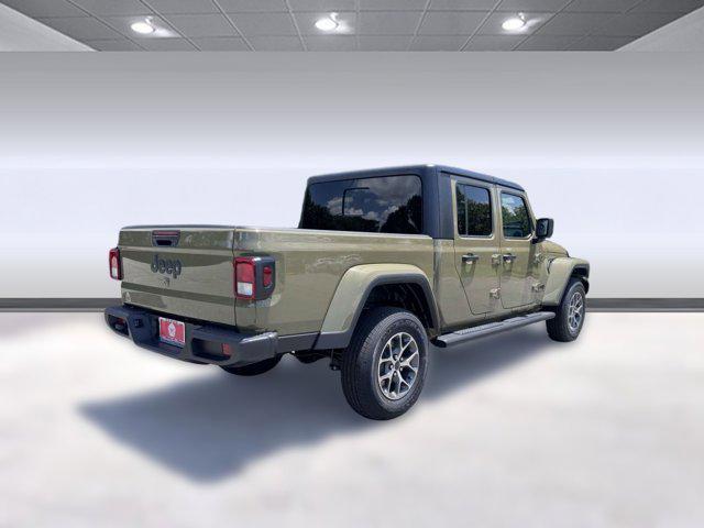 new 2025 Jeep Gladiator car, priced at $40,992