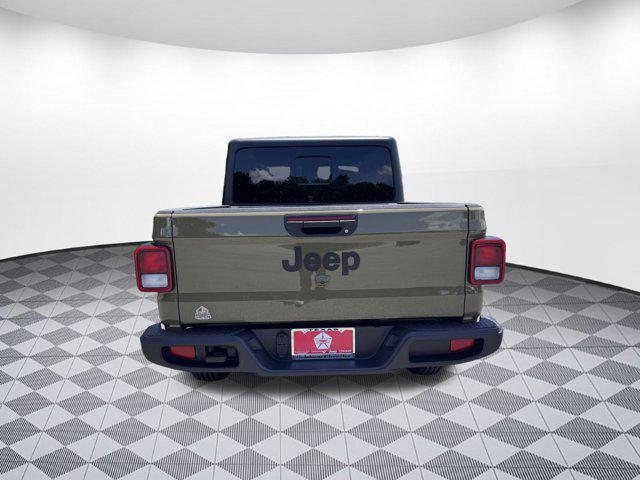 new 2025 Jeep Gladiator car, priced at $41,961