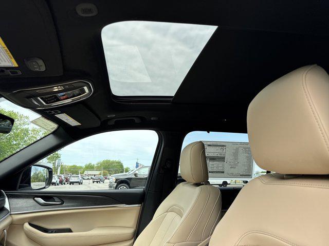 new 2025 Jeep Grand Cherokee L car, priced at $53,491