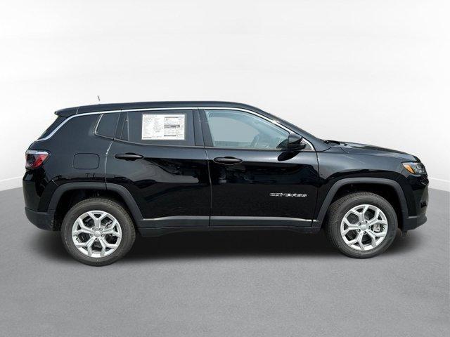 new 2024 Jeep Compass car, priced at $27,991