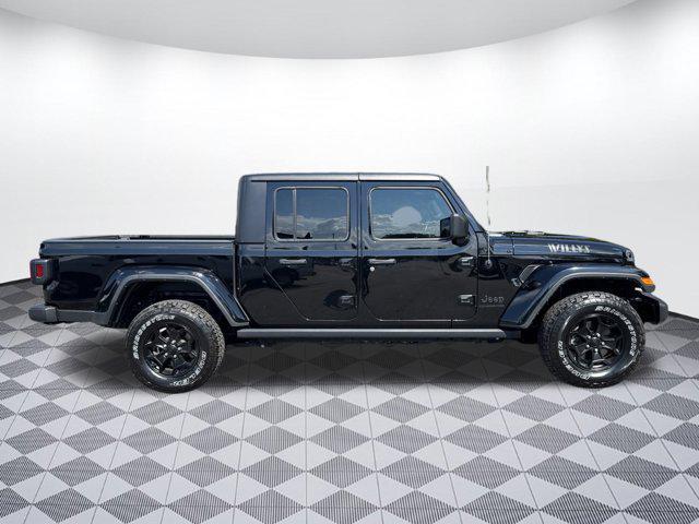 used 2022 Jeep Gladiator car, priced at $29,498