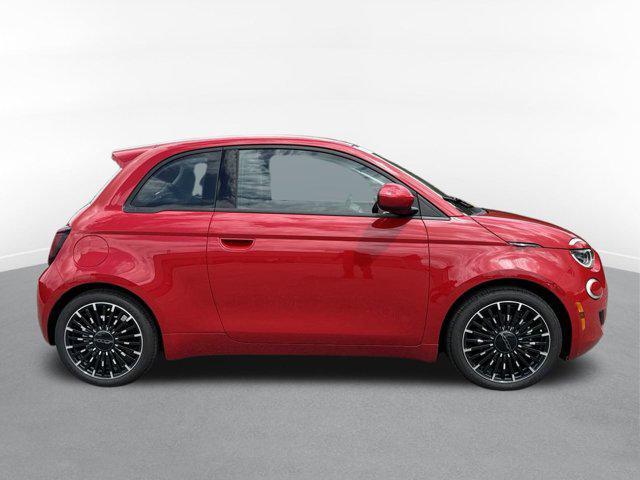 new 2024 FIAT 500e car, priced at $29,993