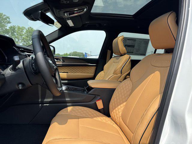 new 2025 Jeep Grand Cherokee L car, priced at $57,921