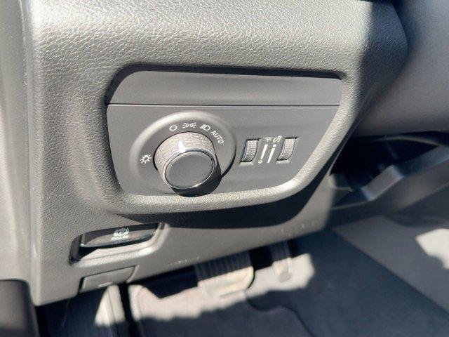 new 2025 Jeep Grand Cherokee L car, priced at $37,991