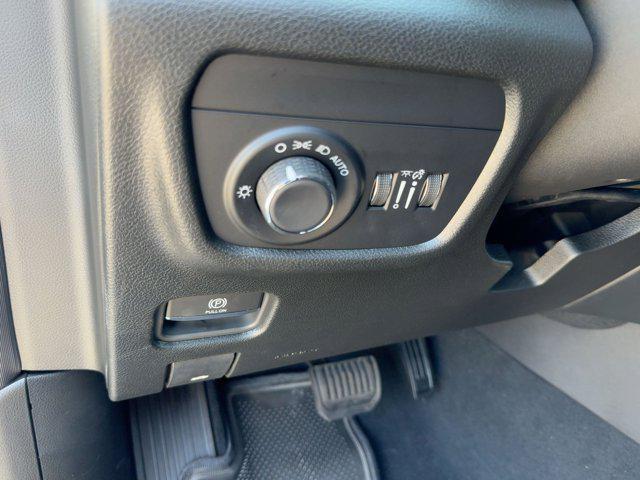 new 2025 Jeep Grand Cherokee L car, priced at $36,991