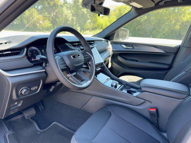 new 2025 Jeep Grand Cherokee L car, priced at $36,991