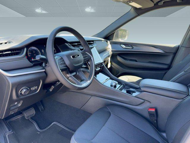 new 2025 Jeep Grand Cherokee L car, priced at $38,491