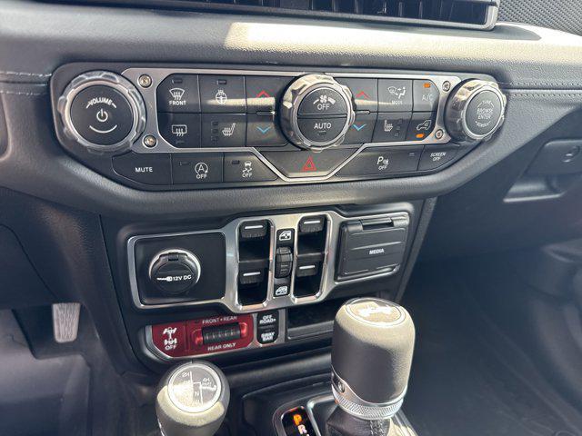 new 2025 Jeep Wrangler car, priced at $60,991