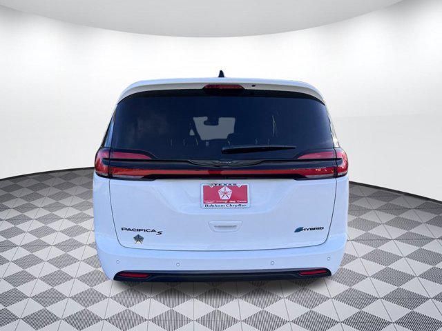 new 2024 Chrysler Pacifica Hybrid car, priced at $48,992