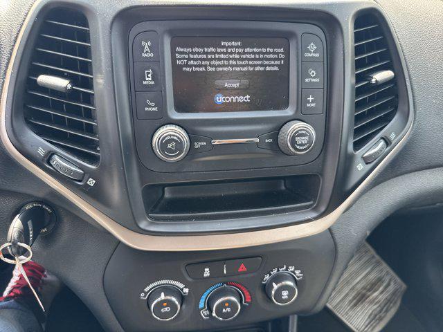 used 2016 Jeep Cherokee car, priced at $7,899