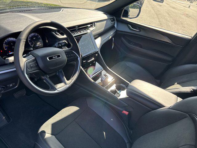 new 2025 Jeep Grand Cherokee L car, priced at $40,355