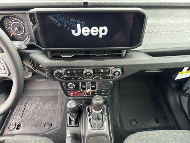 new 2025 Jeep Gladiator car, priced at $45,991