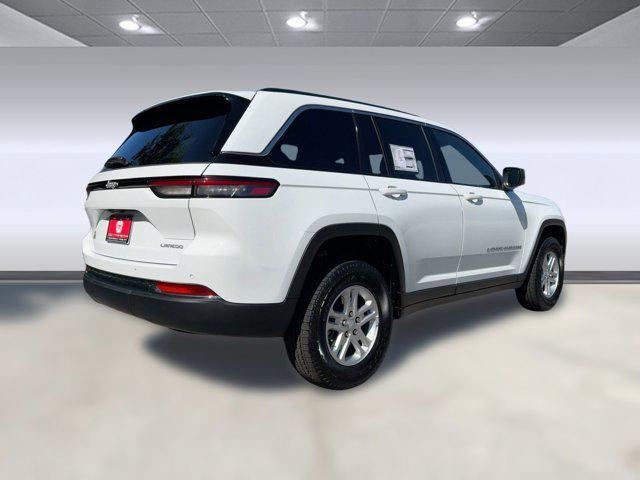 new 2025 Jeep Grand Cherokee car, priced at $35,991