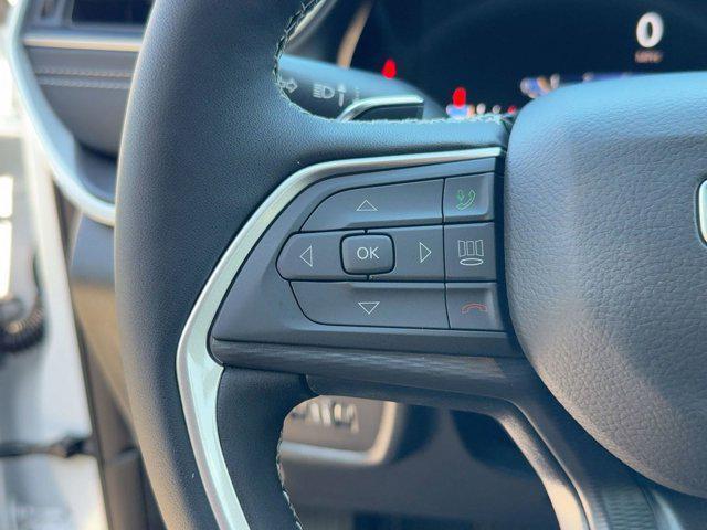 new 2025 Jeep Grand Cherokee car, priced at $35,991
