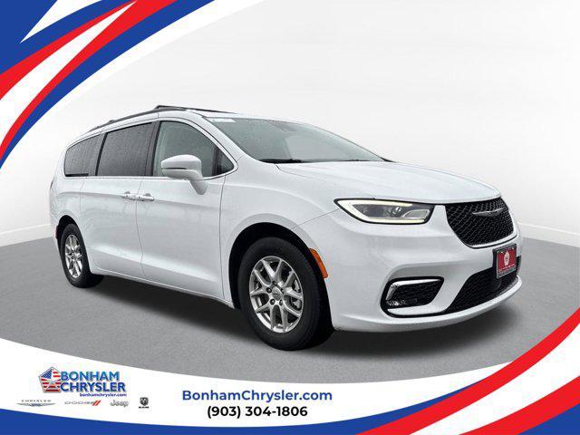 used 2022 Chrysler Pacifica car, priced at $21,998