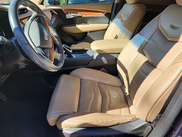 used 2017 Cadillac XT5 car, priced at $18,999