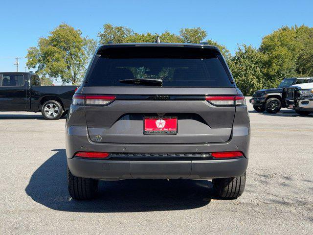 new 2025 Jeep Grand Cherokee car, priced at $40,941