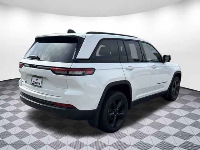 used 2023 Jeep Grand Cherokee car, priced at $31,999