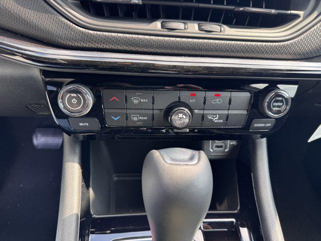 new 2025 Jeep Compass car, priced at $25,991