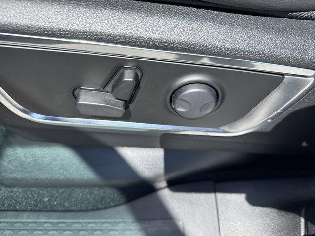 new 2025 Ram 1500 car, priced at $72,991