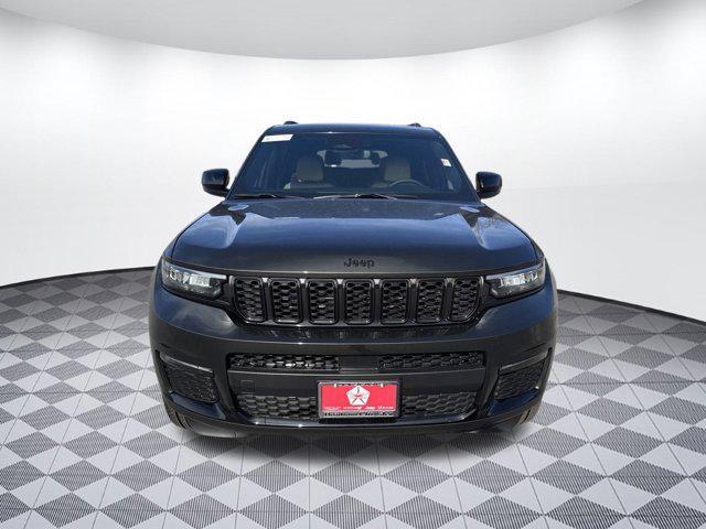 new 2024 Jeep Grand Cherokee L car, priced at $46,285