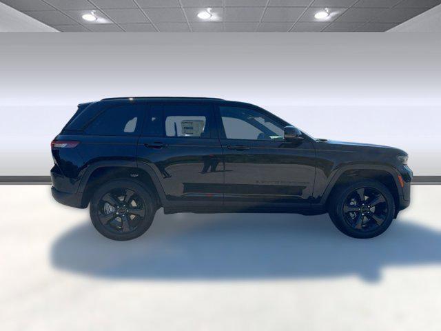 new 2025 Jeep Grand Cherokee car, priced at $40,791