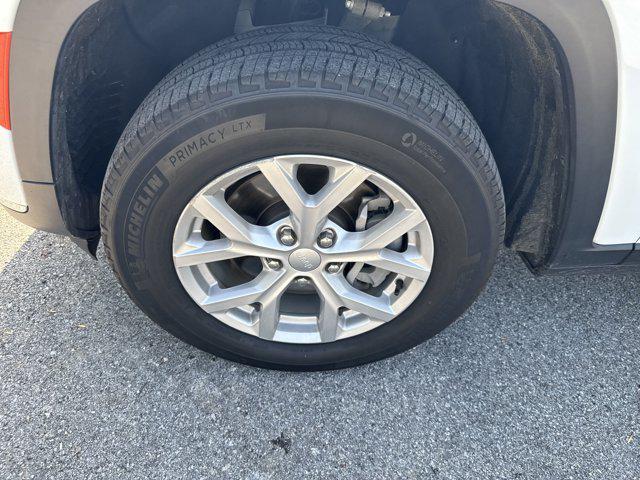 used 2023 Jeep Grand Cherokee L car, priced at $29,888