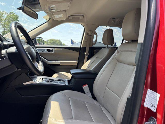 used 2023 Ford Explorer car, priced at $30,999