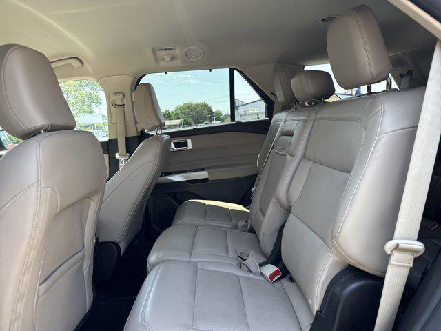 used 2023 Ford Explorer car, priced at $30,999